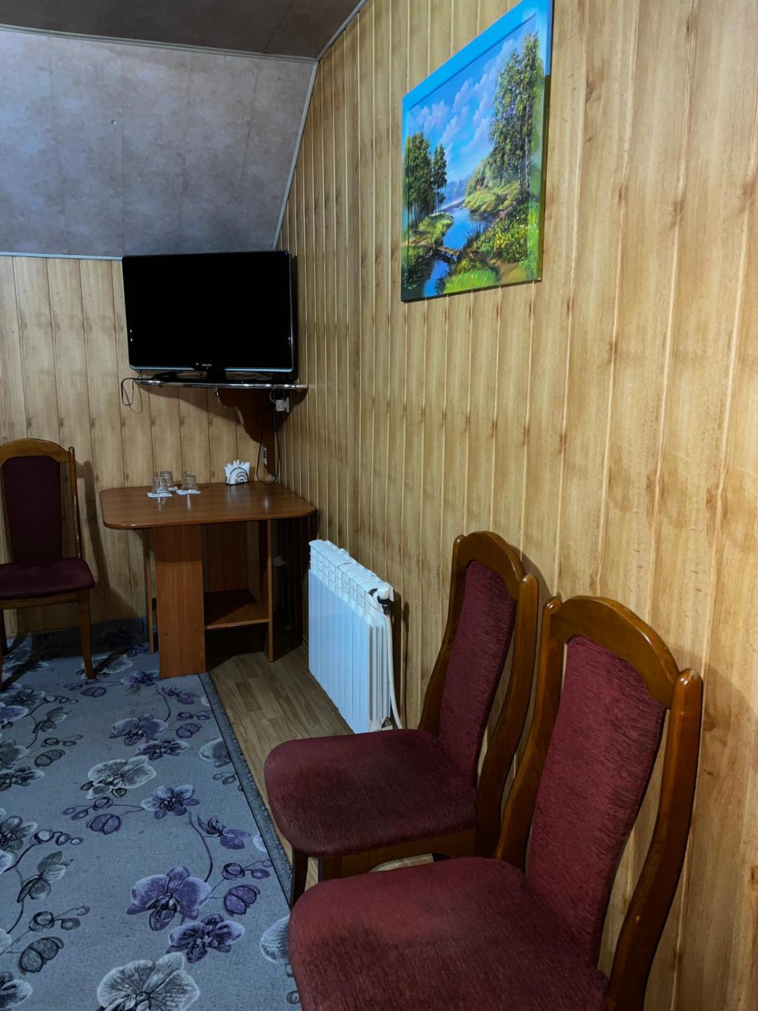 Pid Yavorom Hotel Drogomirchany Quarto foto