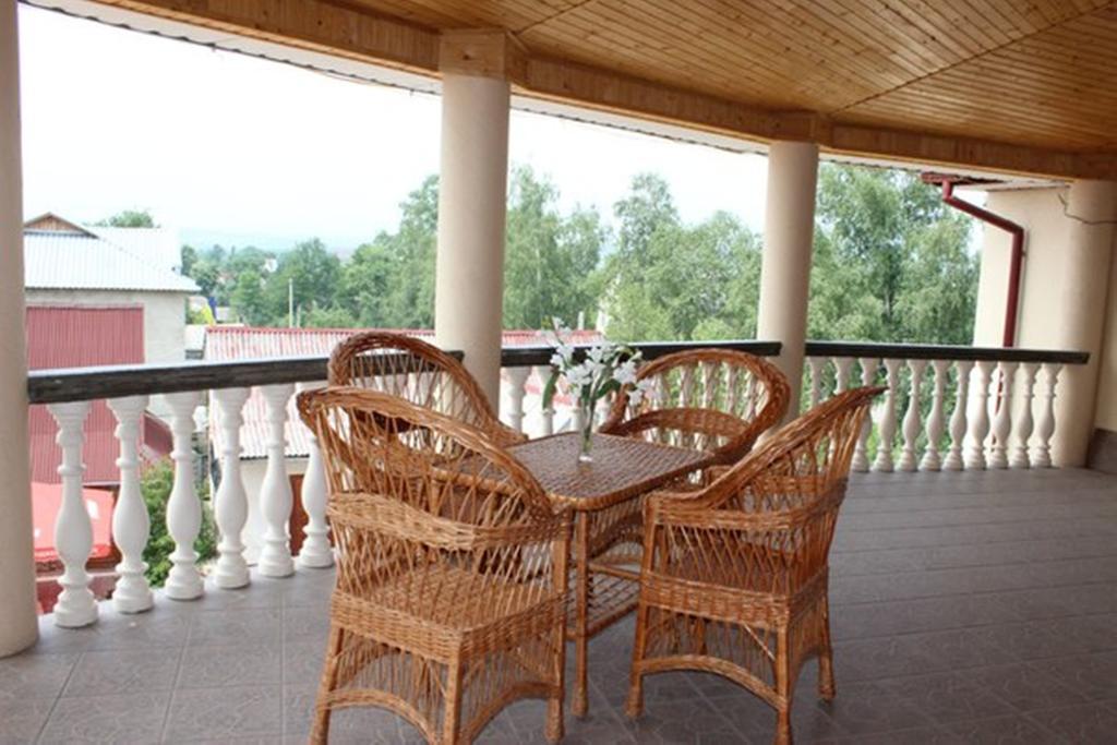 Pid Yavorom Hotel Drogomirchany Exterior foto
